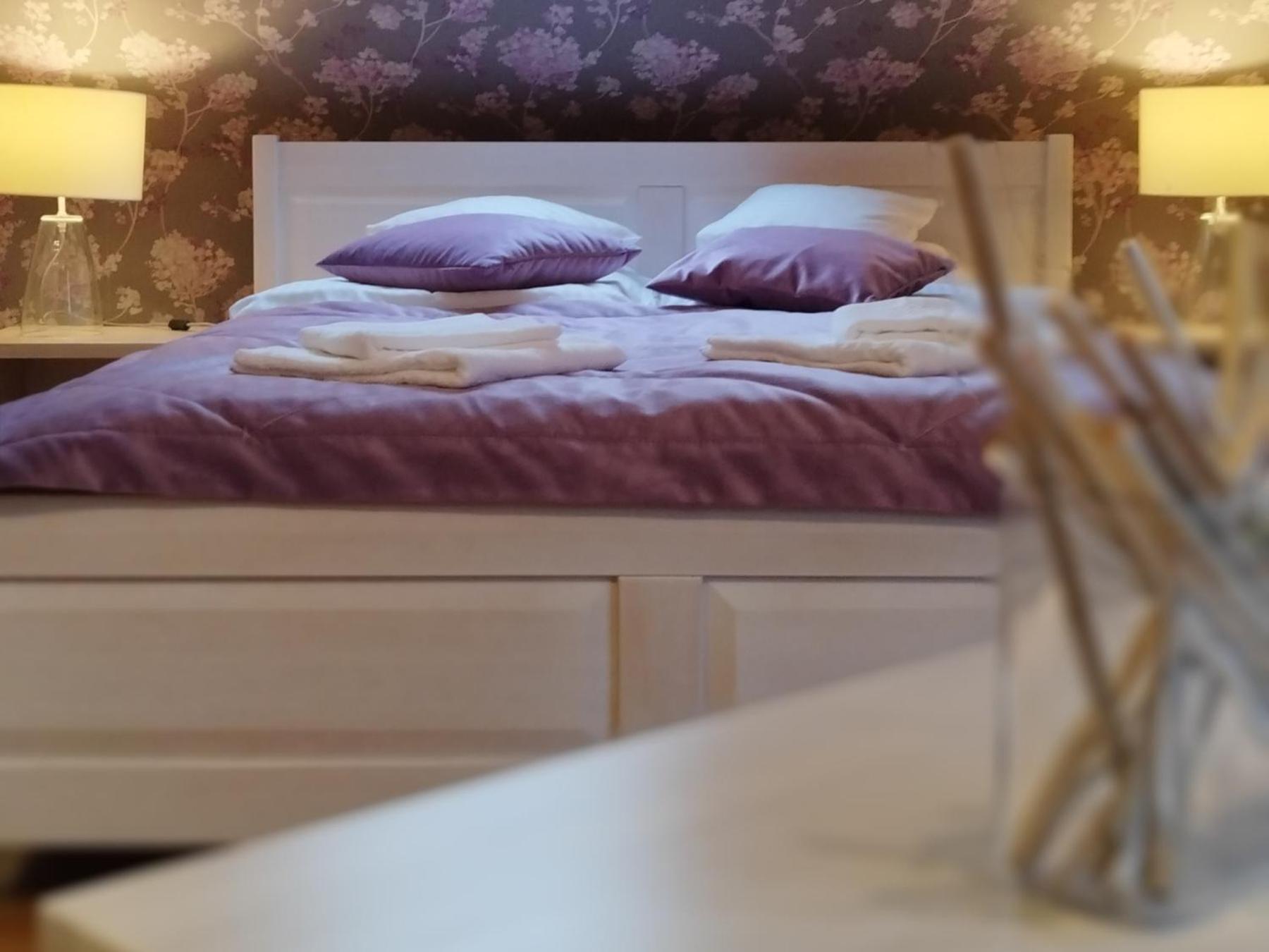 Apartamety I Pokoje Goscinne Na Jaskolczej ชเวียราโดว์-สโดรยจ์ ภายนอก รูปภาพ