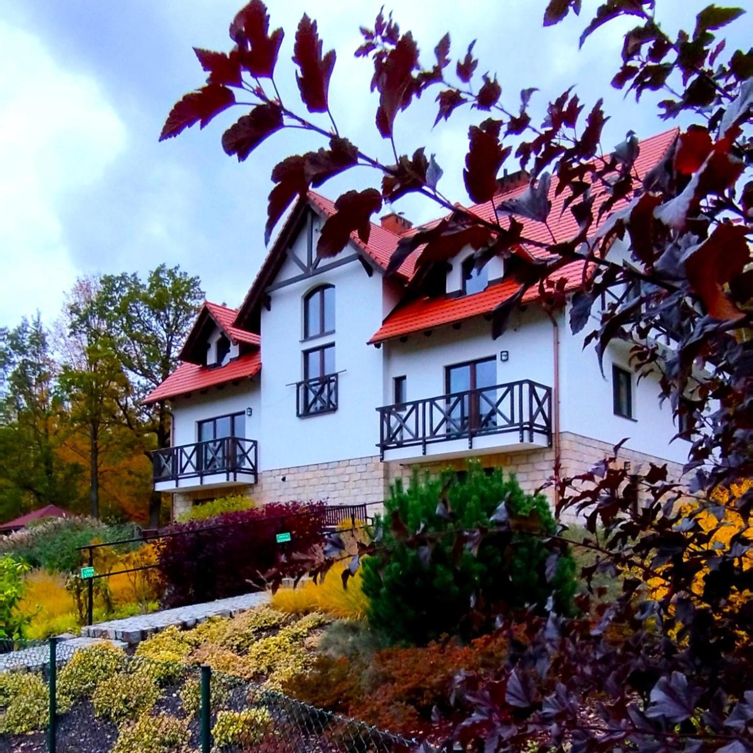 Apartamety I Pokoje Goscinne Na Jaskolczej ชเวียราโดว์-สโดรยจ์ ภายนอก รูปภาพ