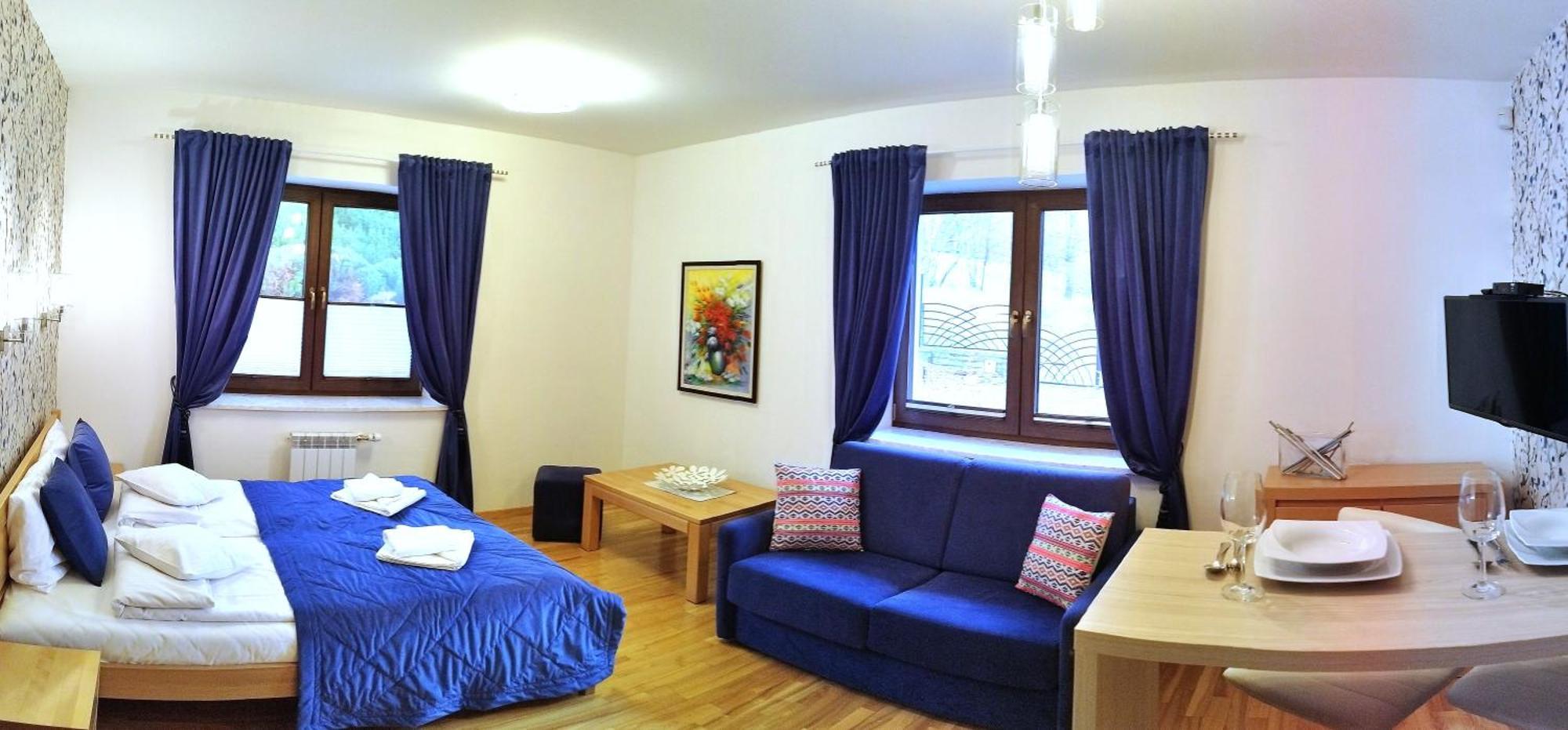 Apartamety I Pokoje Goscinne Na Jaskolczej ชเวียราโดว์-สโดรยจ์ ภายนอก รูปภาพ