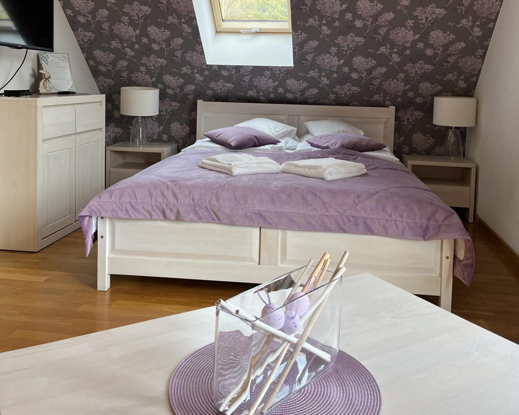 Apartamety I Pokoje Goscinne Na Jaskolczej ชเวียราโดว์-สโดรยจ์ ภายนอก รูปภาพ