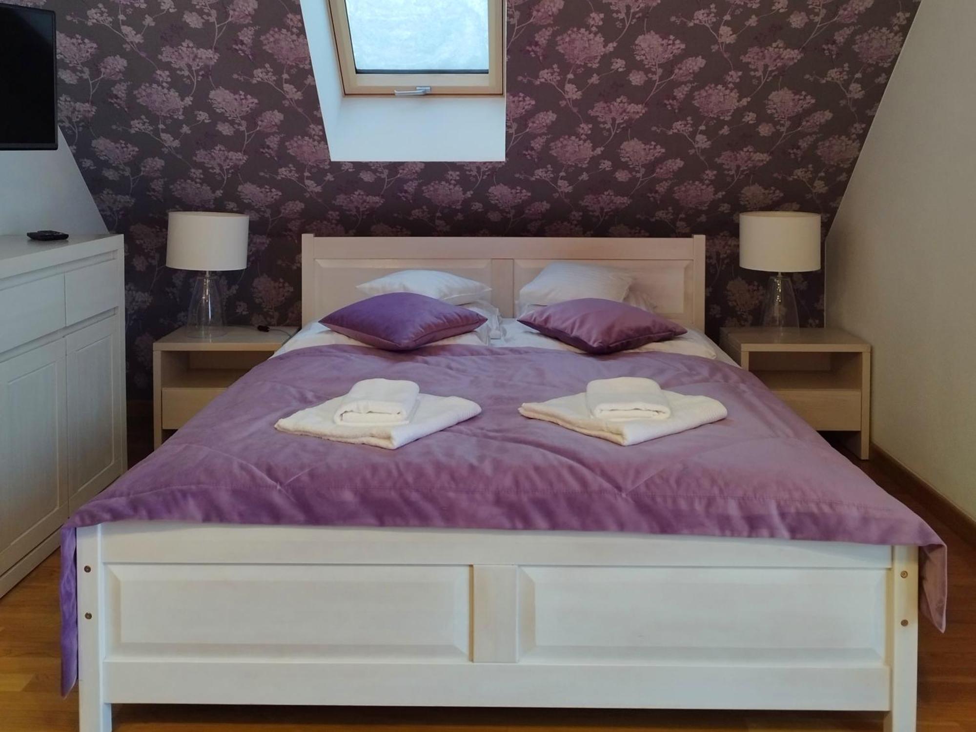 Apartamety I Pokoje Goscinne Na Jaskolczej ชเวียราโดว์-สโดรยจ์ ภายนอก รูปภาพ